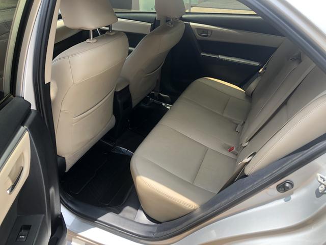 Toyota Corolla Altis 15/16 - Foto 12