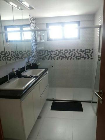 Apto com 4 suites + DCE em Jatiuca. 1ª quadra da praia bem prox. ao McDonald - Foto 7