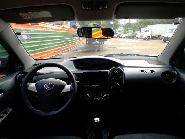 TOYOTA ETIOS 2013/2014 1.3 X 16V FLEX 4P MANUAL - Foto 5