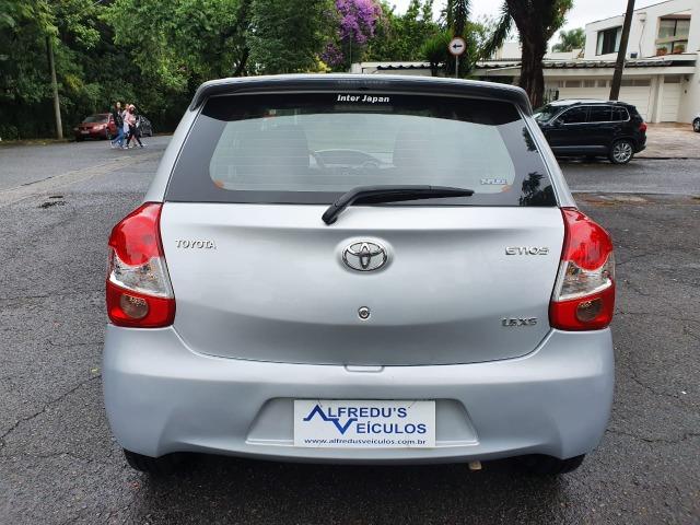 Toyota Etios XS 1.5 Flex Completo Único dono 2014 - Foto 4