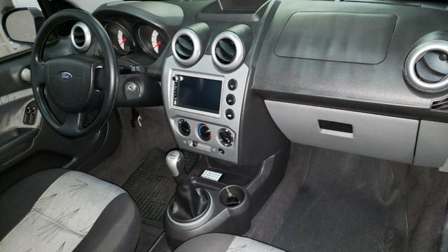 Ford Fiesta 1.6 Flex - Foto 10