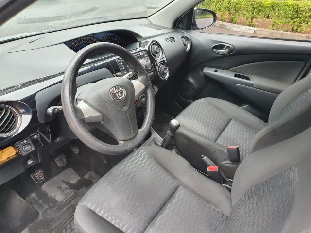 Toyota Etios XS 1.5 Flex Completo Único dono 2014 - Foto 9