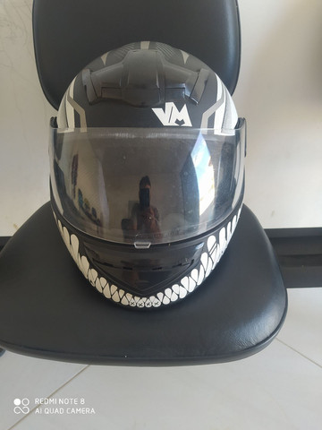 Capacete carbon tamanho 60