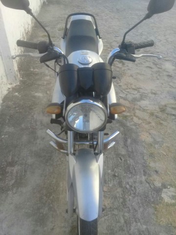 VENDO OU TROCO FACTOR ANOE#X27;2009 125CC PEDAL TODA EM DIAS SÓ TRANSFERIR