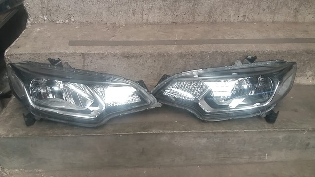 Farol Honda Fit 2014 ate 2017