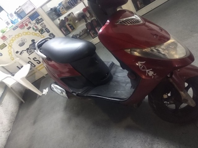 MOTO BURGMAN 2008