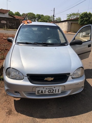 VENDE-SE: CORSA 2008