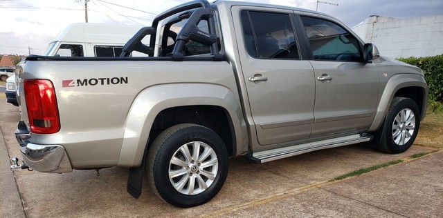 VOLKSWAGEN AMAROK HIGNLINE
