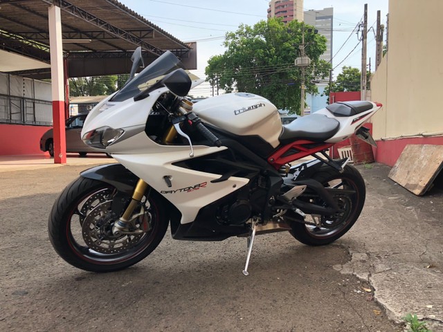 DAYTONA 675 2013