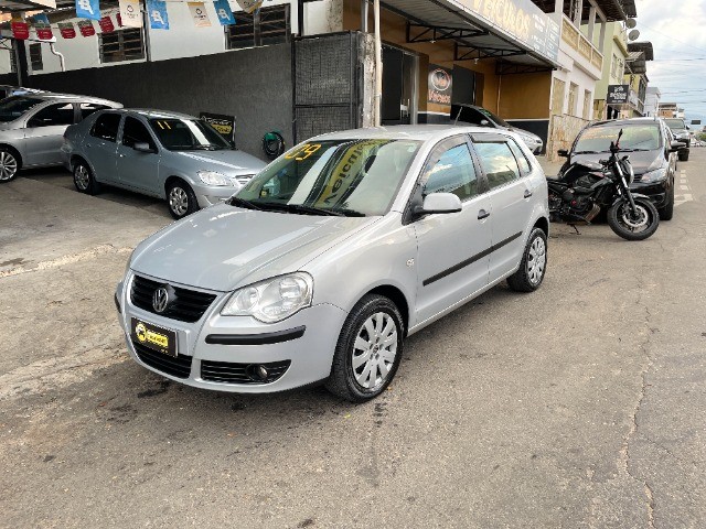 VOLKSWAGEM POLO 1.6 2009