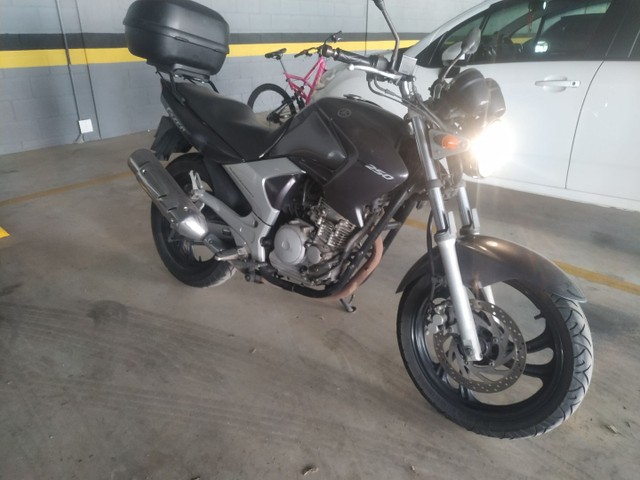 FAZER 250 2006