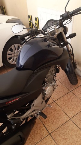 VENDO OU TROCO CB 300 AZUL 2012