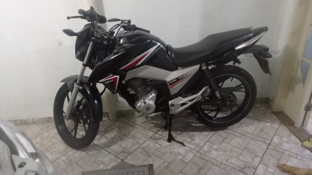TITAN 160 2016
