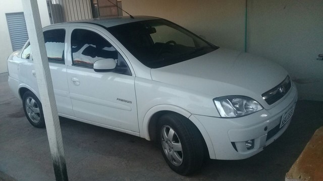 CORSA SEDÃ 2009/2010 COMPLETO