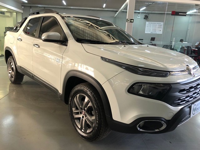 FIAT TORO 2.0 16V TURBO DIESEL FREEDOM 4WD AT9