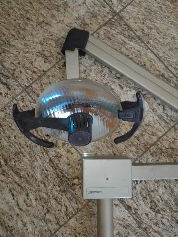 Refletor Odontológico Reflex Dabi Atlante<br><br>