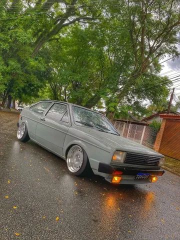 Gol BX 1983 com rodas da Eurovan e rebaixado, AutoCustom