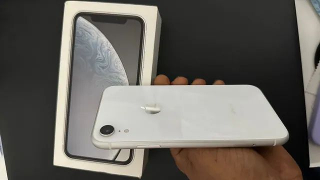 iPhone XR 