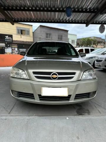 Seminovos RJ: CHEVROLET ASTRA 2011 - 2.0 MPFI ADVANTAGE 8V FLEX 4P