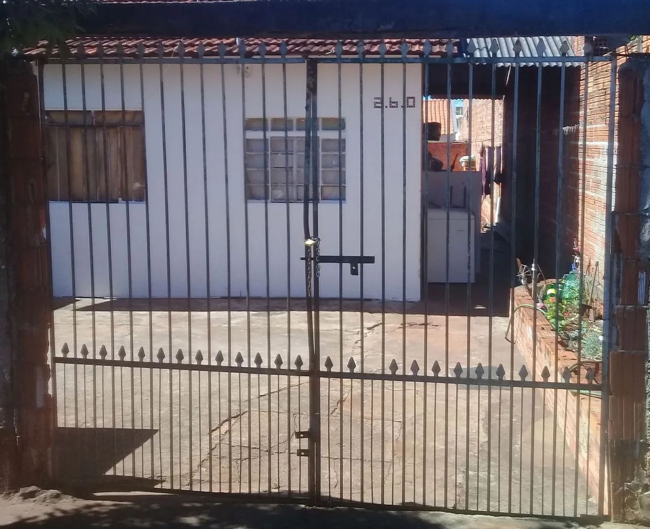 Vendo este portão de ferro 