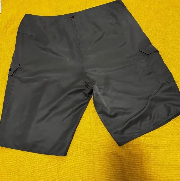 Short de Praia Quiksilver Cinza Original - Foto 4