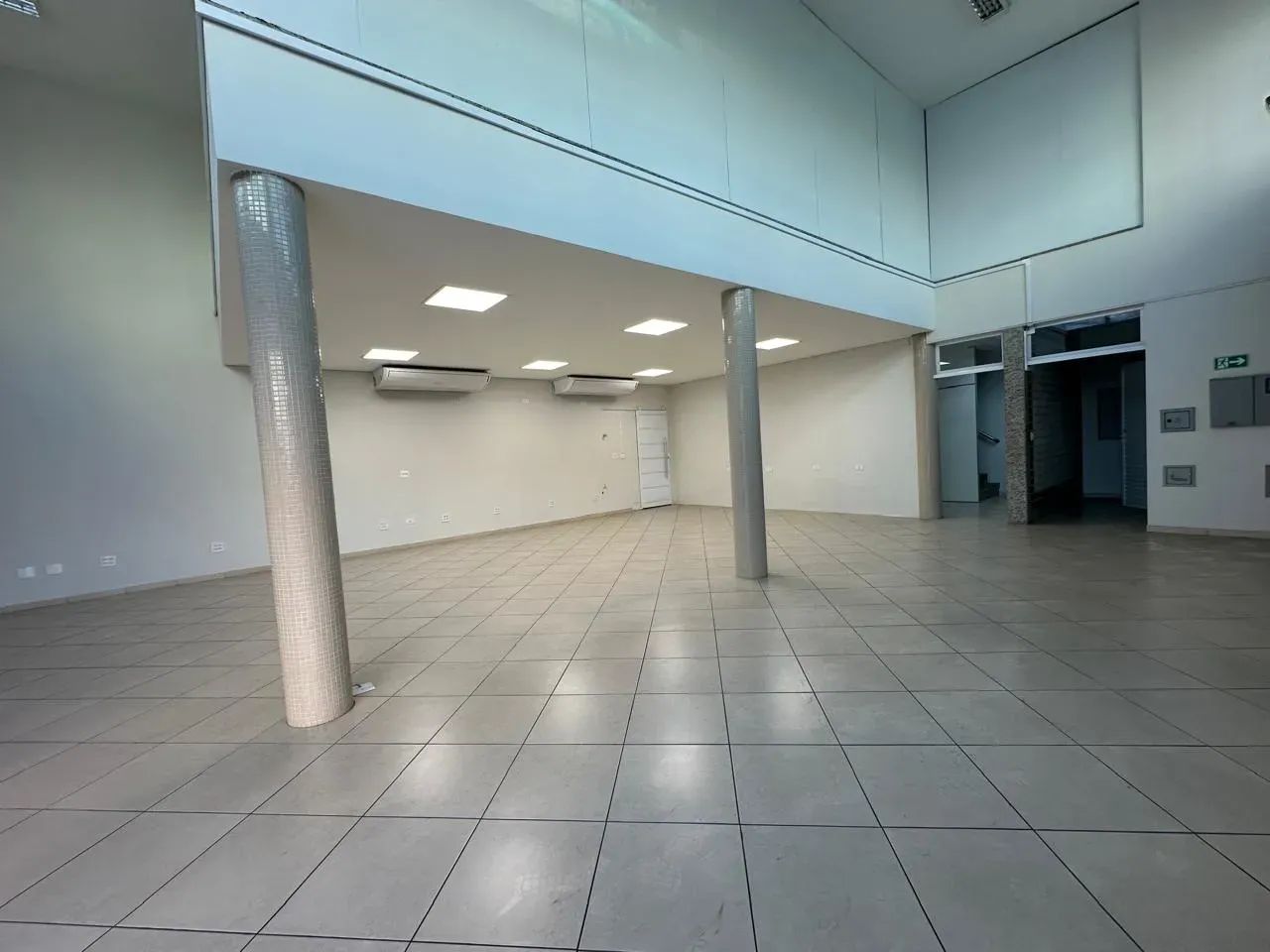 Excelente ponto comercial com visibilidade. - Foto 4