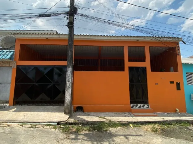 Casa confortável à venda no Manoa