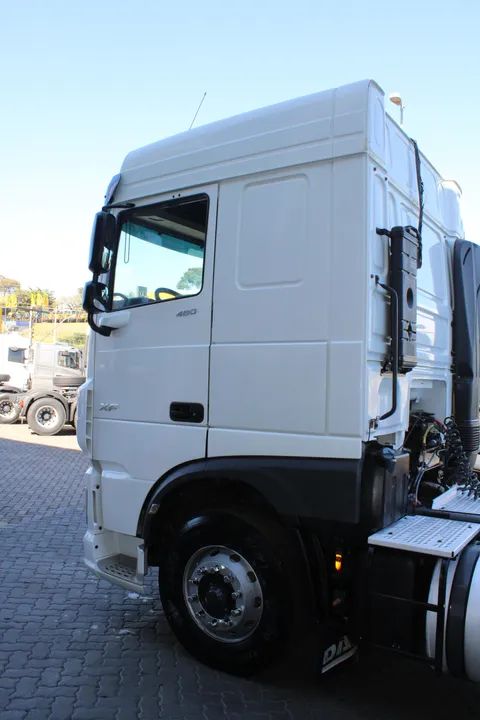 XF FTS480 6x2 Space Cab (diesel)(E5). - Foto 8