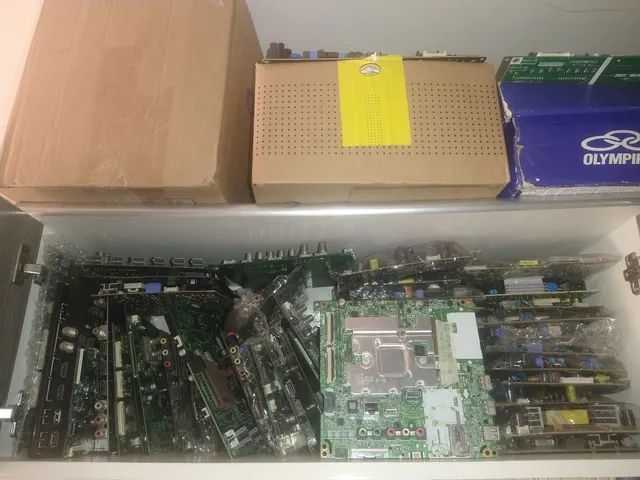 Placas de vários modelos de tv 