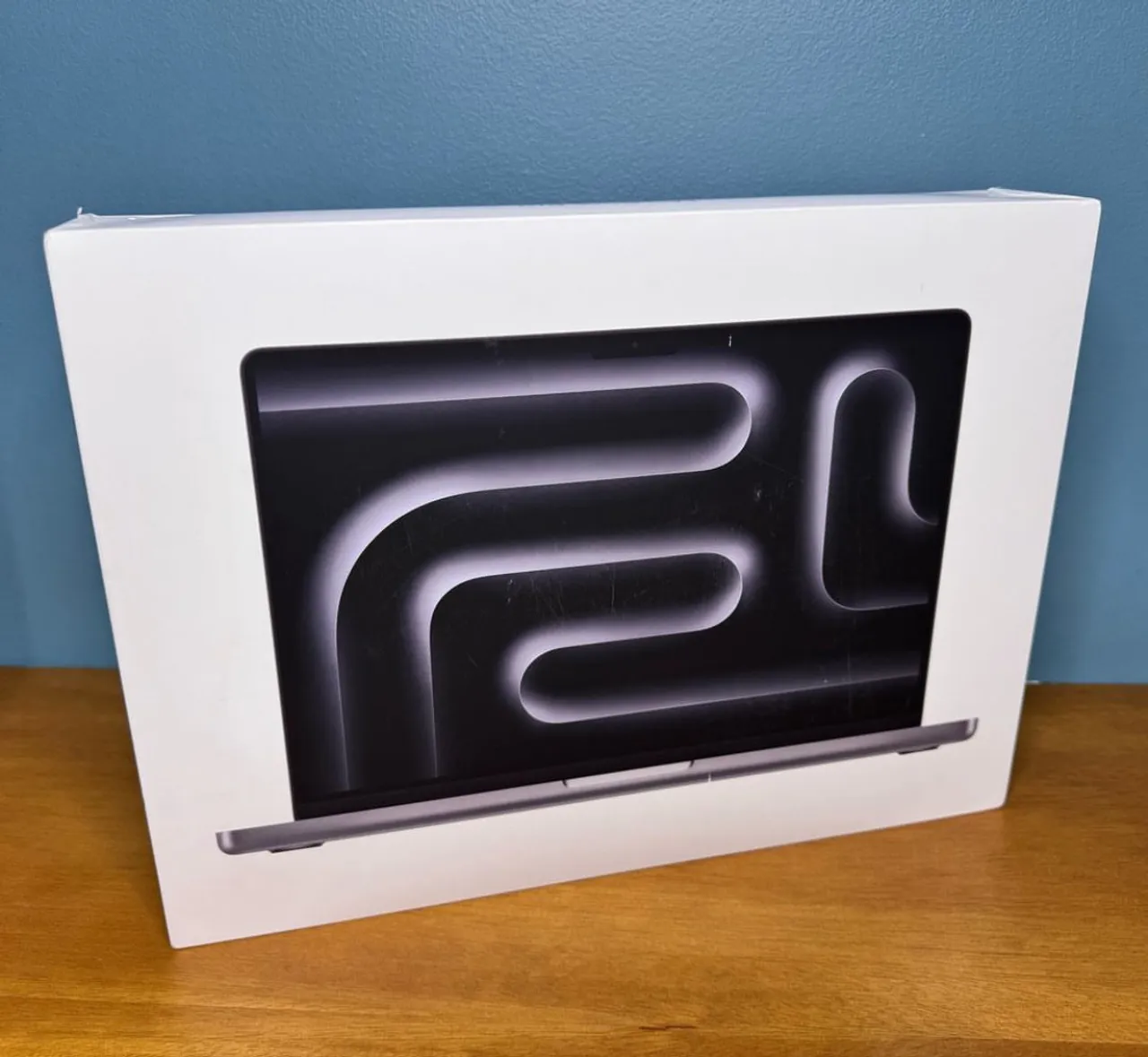 MacBook Pro M3 Max 16.2