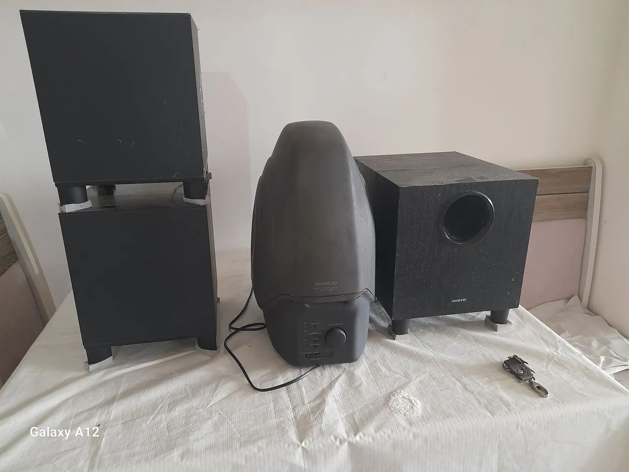 Caixa de Som Subwoofer Kenwood e Onkyo - Aparelhos de Som - Luiz Anselmo,  Salvador 1352890903 | OLX