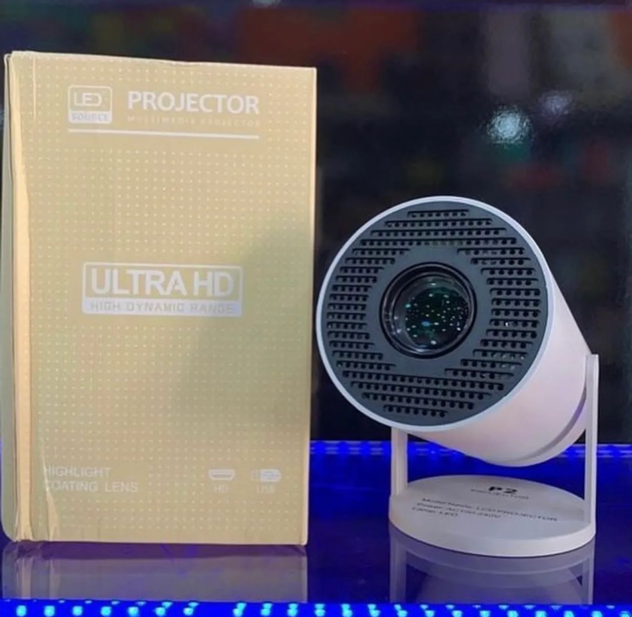 Projetor LED Ultra HD Portátil HY300 CINEMA ENTREGAMOS COM GARANTIA