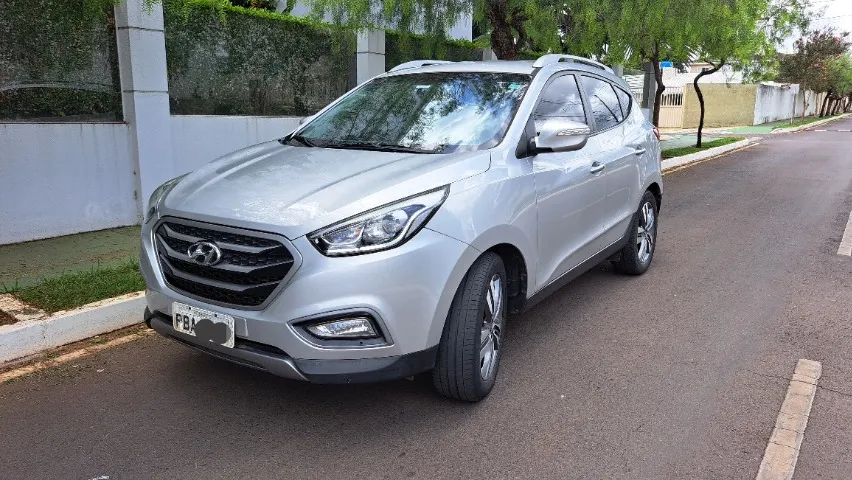Hyundai ix35 17/18 baixa km IPVA 2025 pago