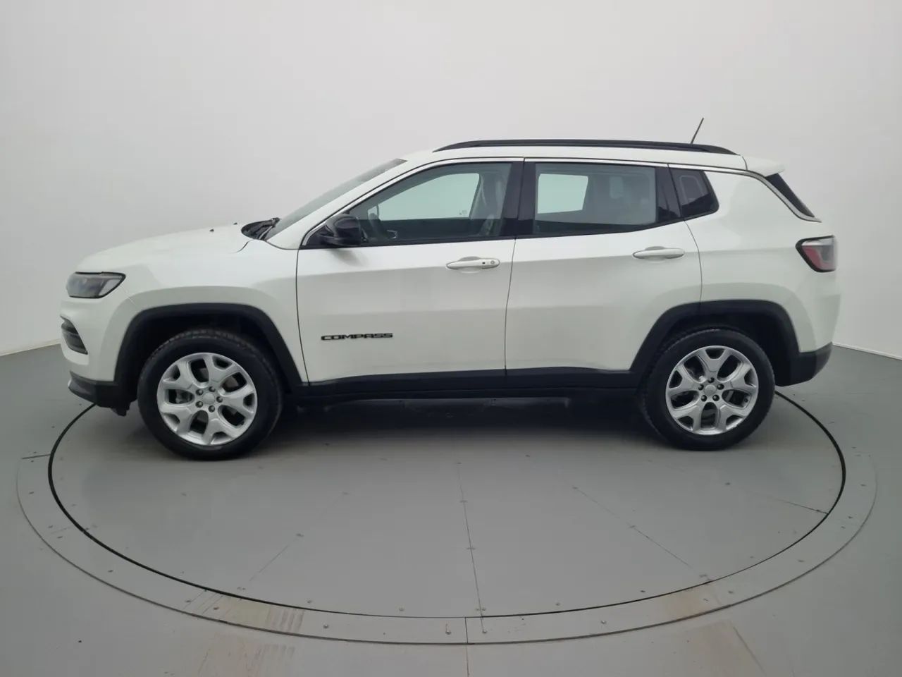 Jeep Compass 2023 1.3 t270 turbo flex longitude at6 - Foto 2