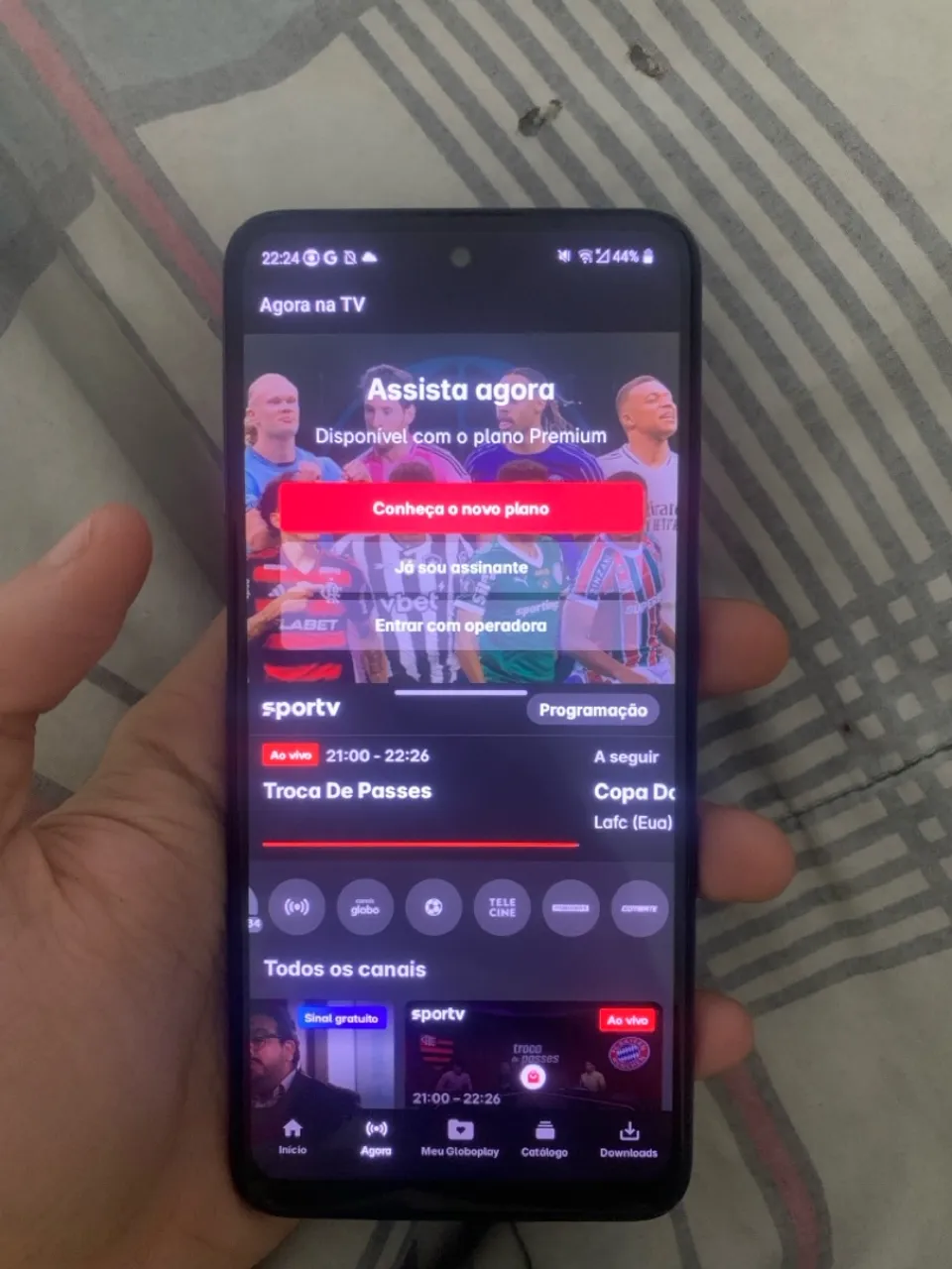 Smartphone LG K62 64GB Octa-Core Tela 6,59 Câm. Quádrupla + Selfie 13MP