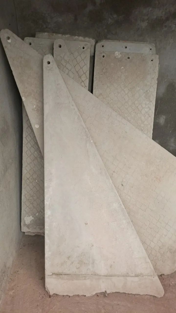 Escada pré montada, aceito proposta e troca dependendo. - Foto 3