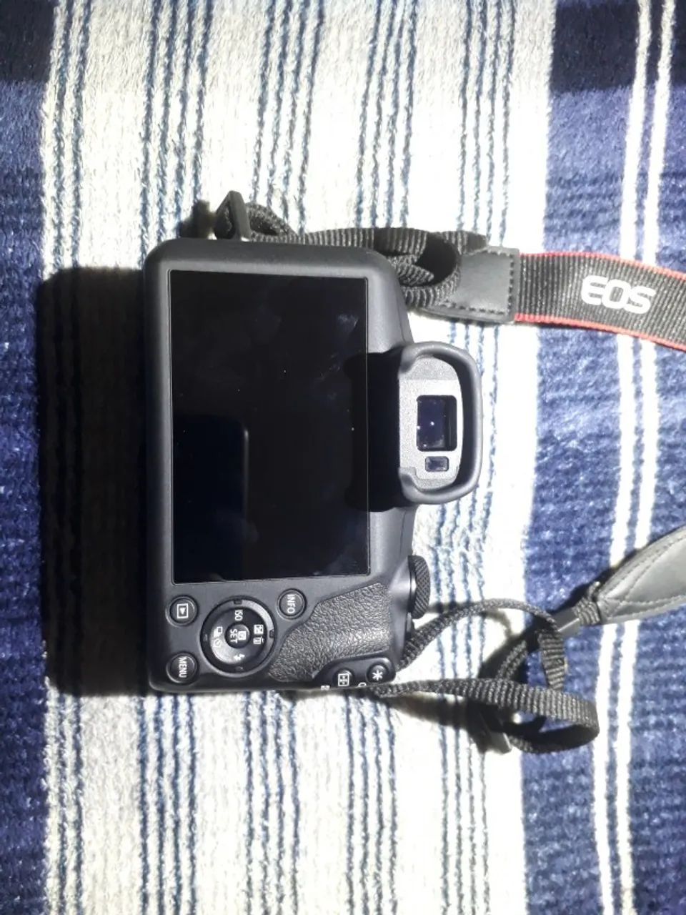 Camera Canon EOS R100 seminovo! - Foto 5