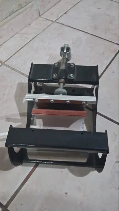 8 in 1 combo heat press machine 29x38cm - 110v - DEKO - TROCO POR SILHOUETTE - Foto 2