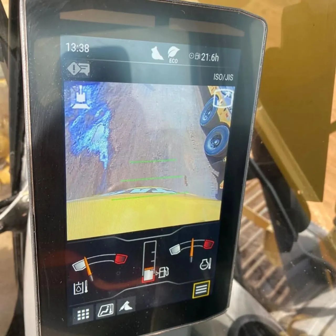 ESCAVADEIRA CATERPILLAR 2024 - Foto 5