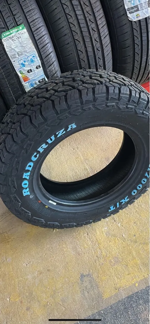 Pneu Roadcruza 215/65R16 101H