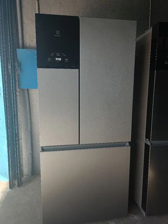 Geladeira Electrolux side by side 