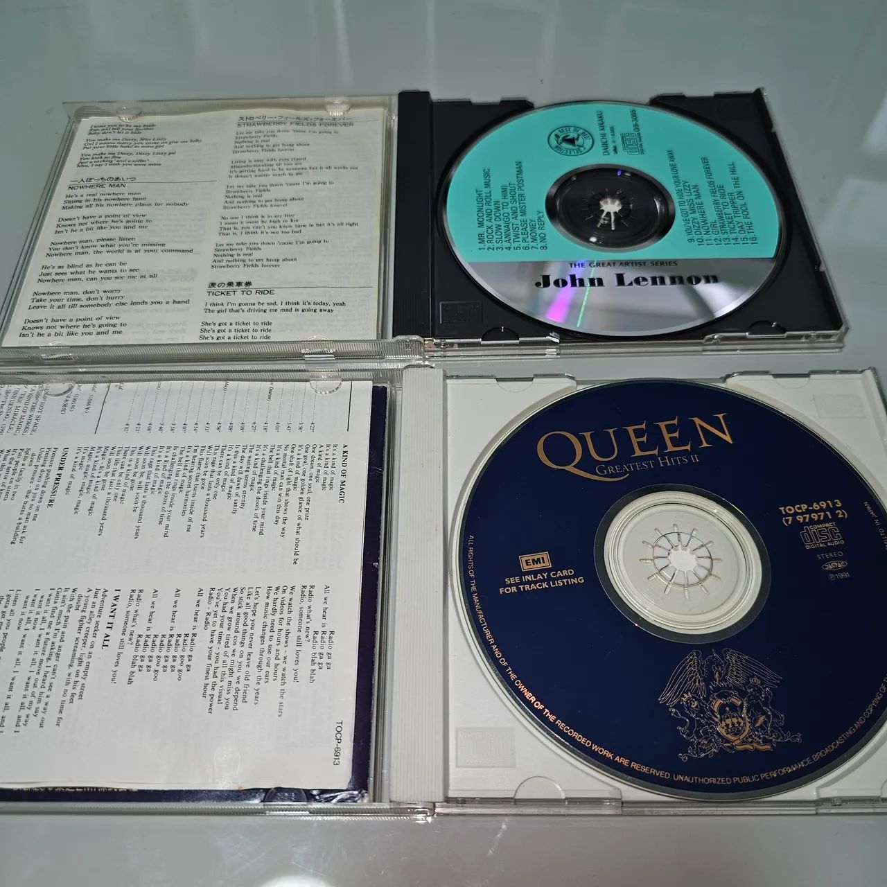 Importado Japão- CDs John Lennon e Queen - Greatest Hits - Foto 3