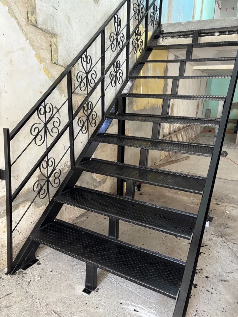 Escada reta NOVA  - Foto 2