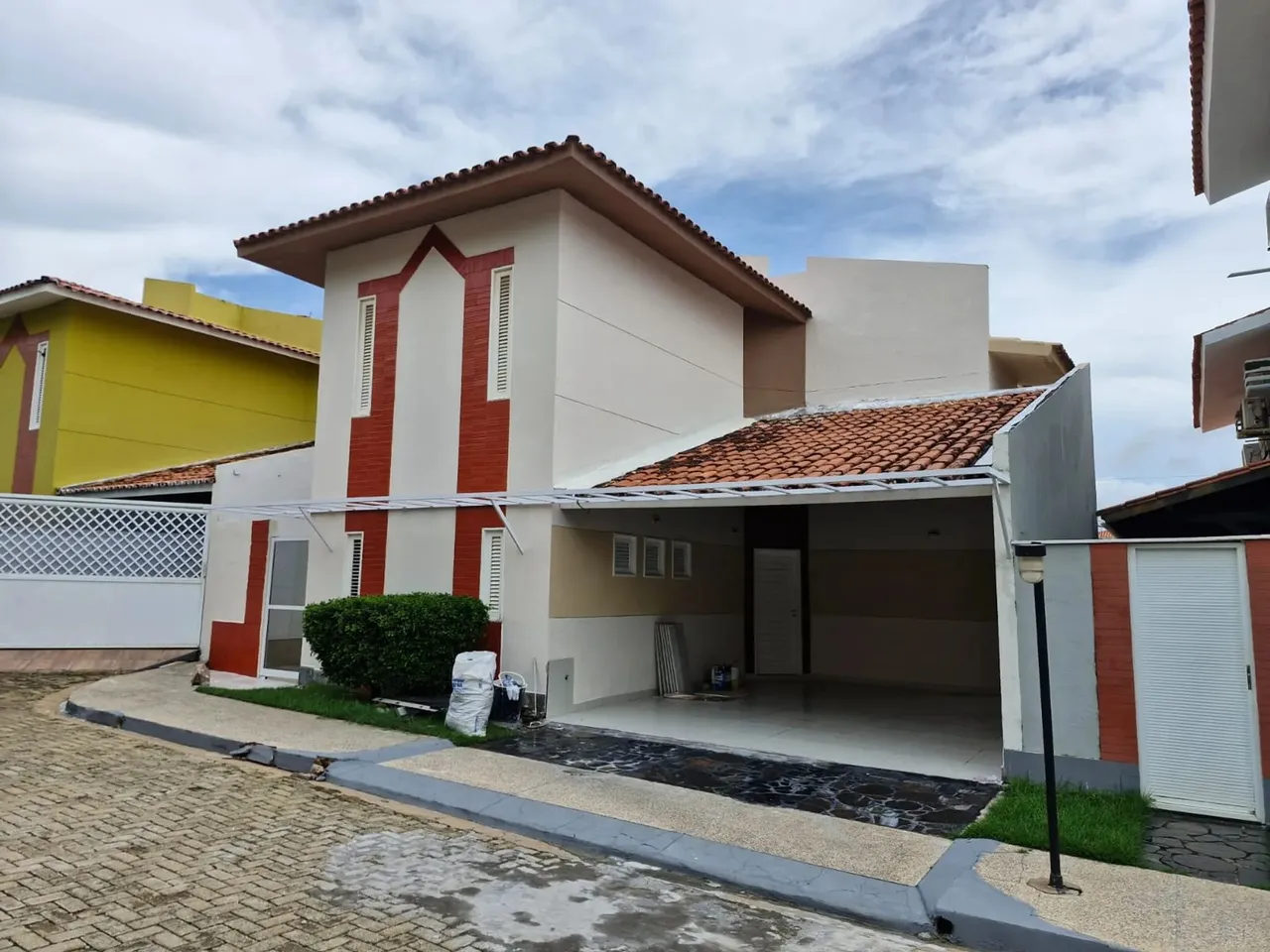 CASA NO QUINTAS DO CALHAU