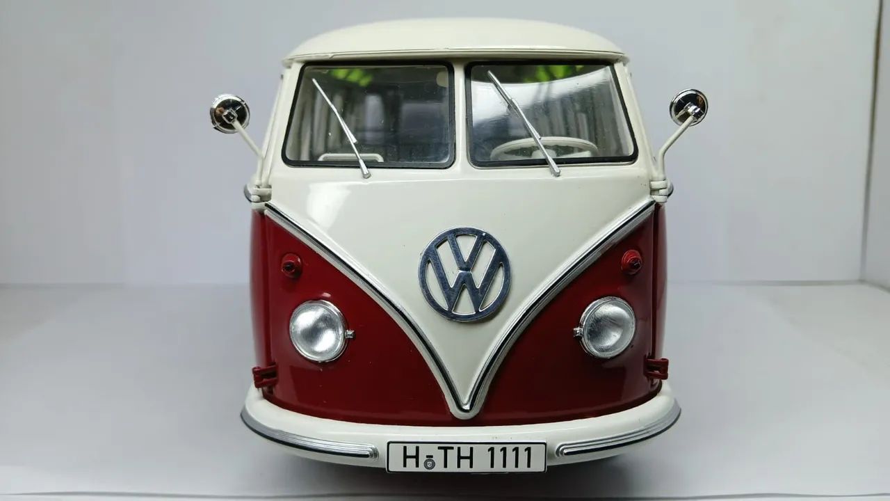 Miniatura Volkswagen T1 Samba 1/18 Schuco  - Foto 3