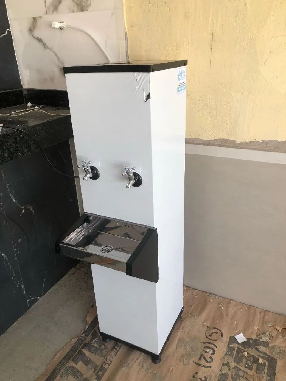 Bebedouro 2 torneiras 25 Litros  - Foto 4