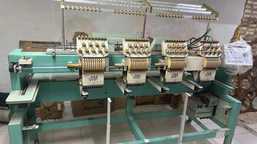 MÁQUINA DE BORDAR TAJIMA 4 CABEÇAS ÚNICO DONO