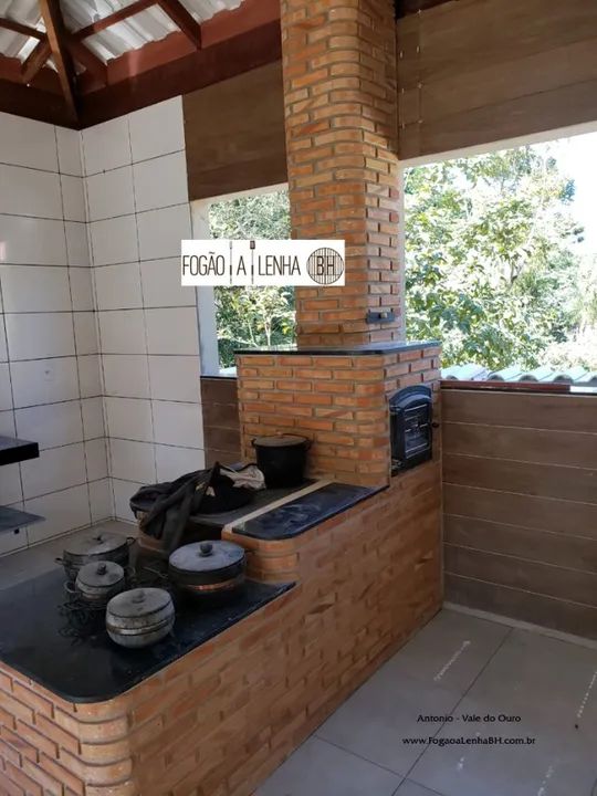 Fogão a Lenha e Forno de Tijolinho a vista