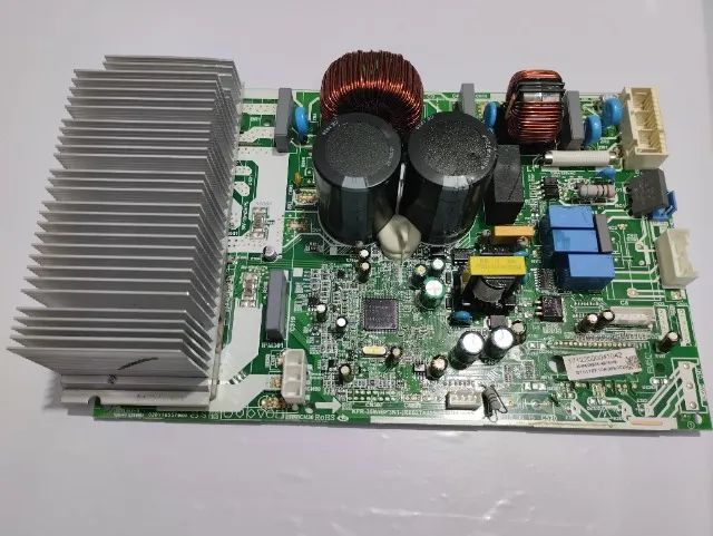 Placa Midea - (KFR-35W/BP3N1-(RX62T+41560).D.13.WP2?1)
