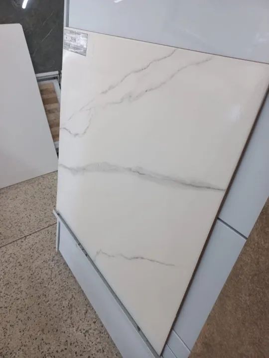 Piso 57x57 Vino brilho Carmelo Fior - Foto 4